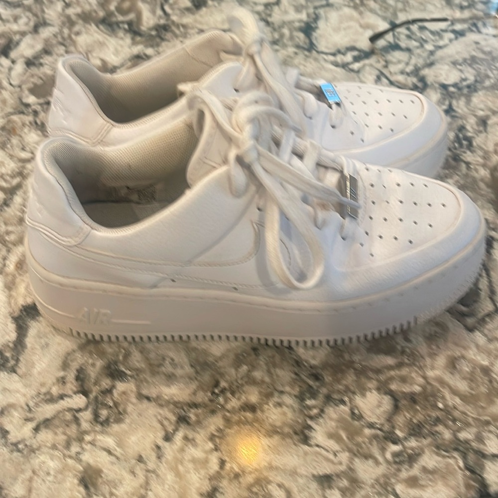 Nike Air Force one 7.5 platform shoe